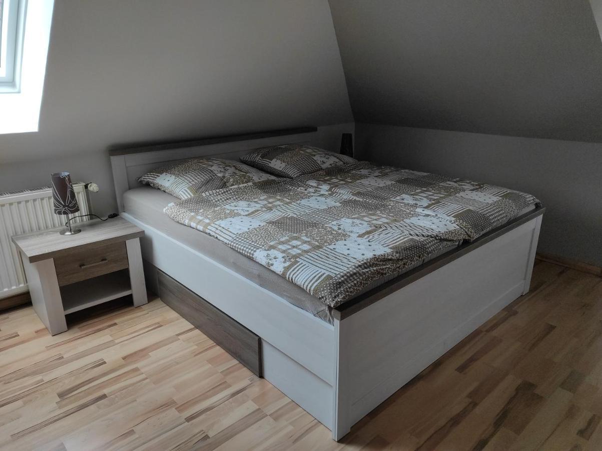 Privatzimmer Guhl Munster im Heidekreis Eksteriør billede